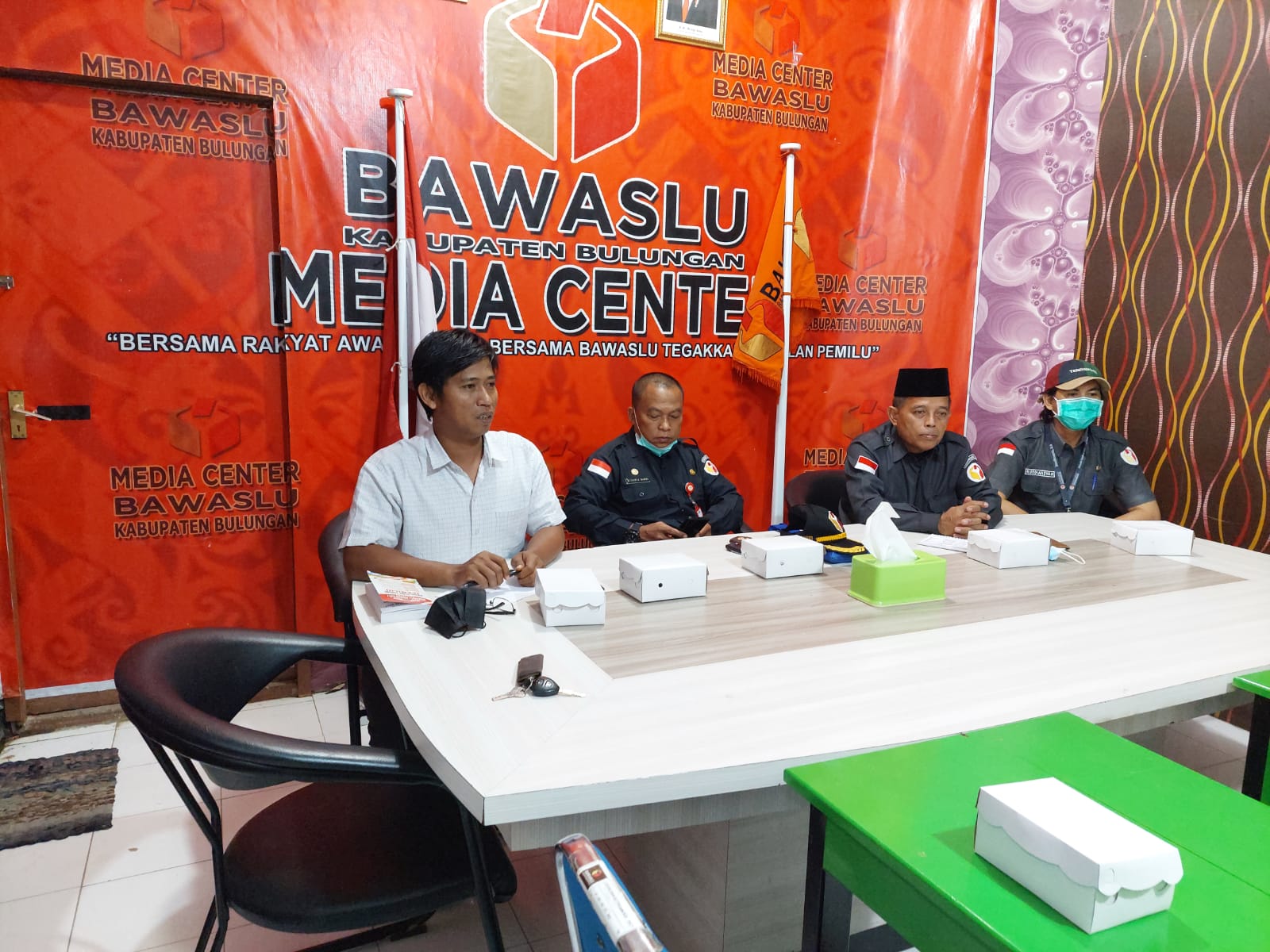 Serah Terima Korsek Bawaslu Bulungan