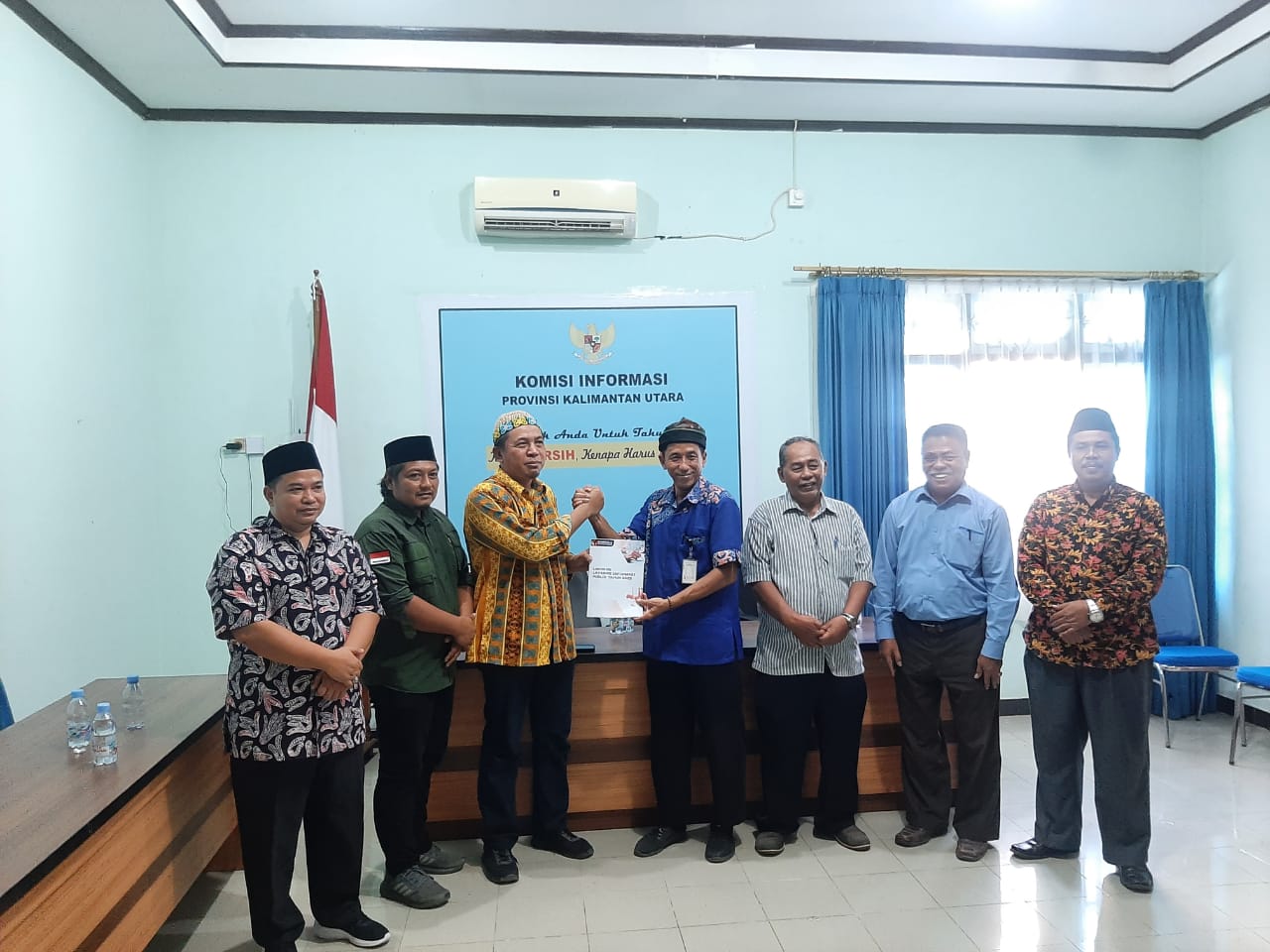 Tim PPID Bawaslu Bulungan Serahkan Laporan Ke Komisi Informasi Kaltara