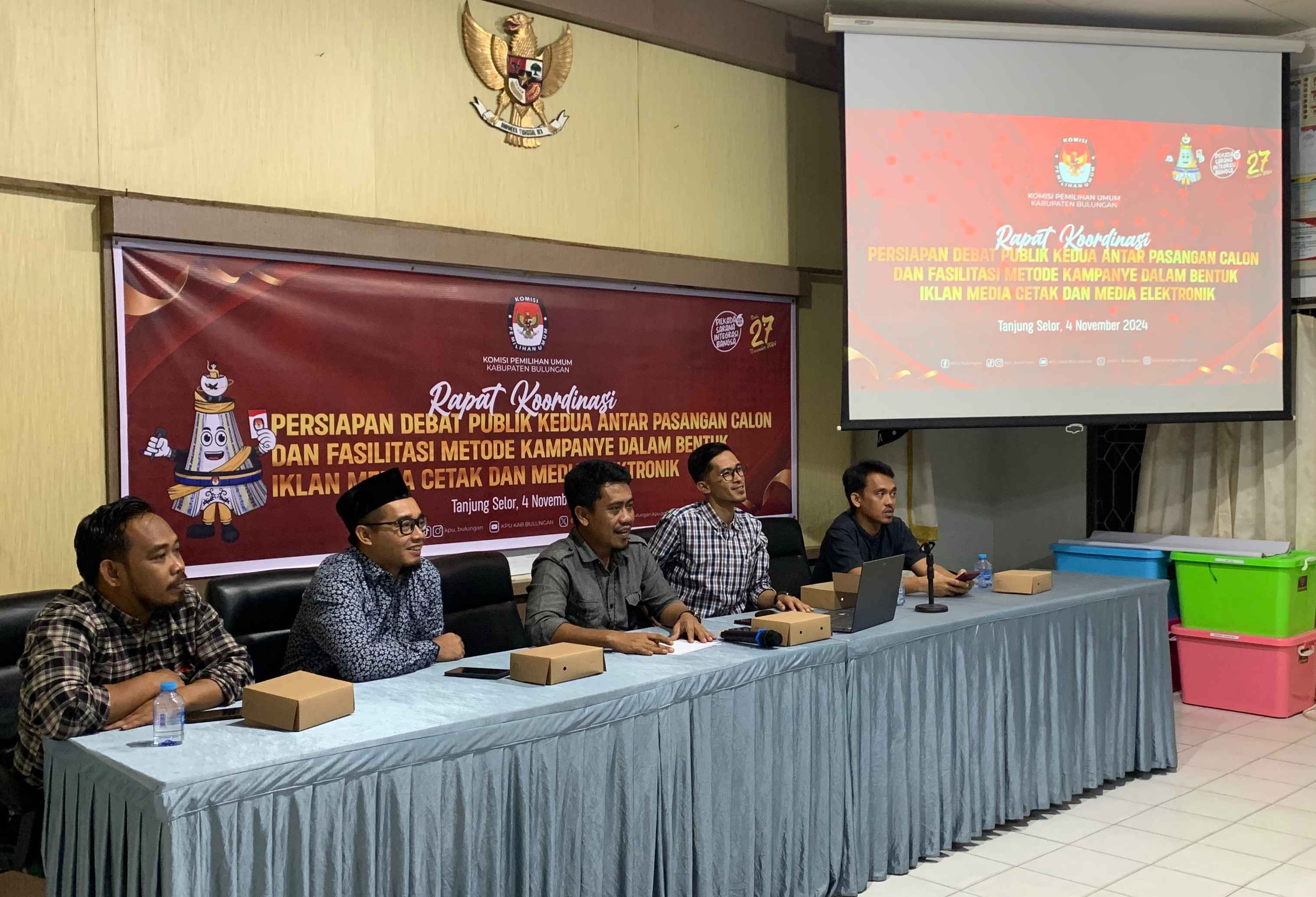 Ketua Bawaslu Bulungan saat menghadiri Rakor Oleh KPU Bulungan