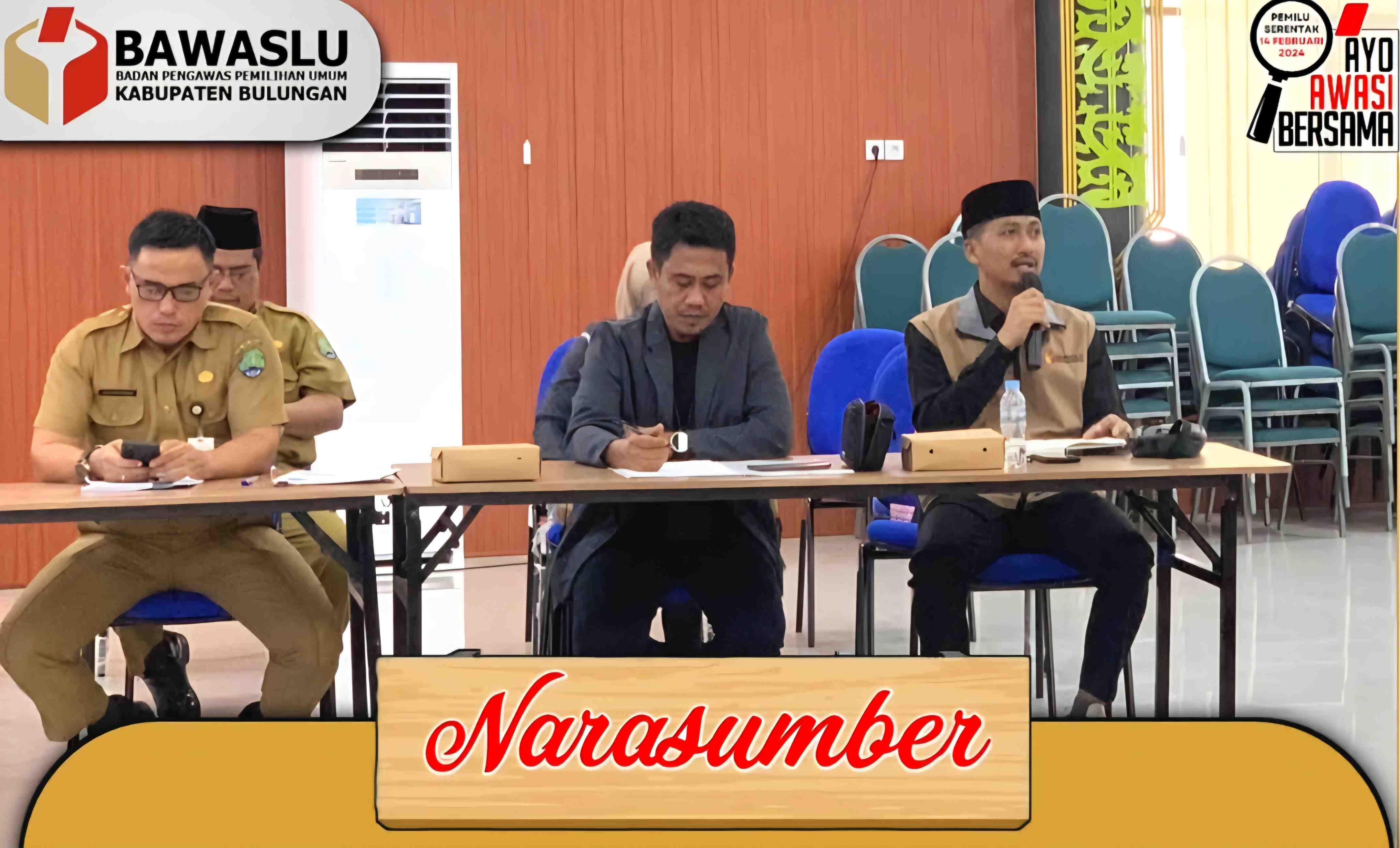 Foto: Kordiv HP2H Bawaslu Bulunag Riswan, saat melakukan Pemaparan