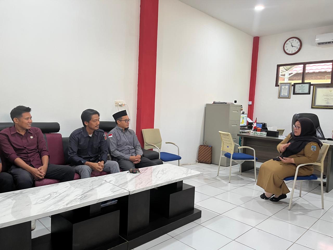 Dari Sekolah Untuk Demokrasi: Bawaslu Bulungan Konsolidasi di SMKN 1 Tanjung Selor