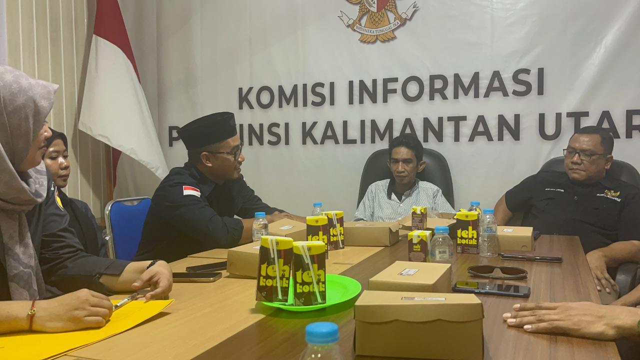 Dokumentasi saat Bawaslu Bulungan melakukan Konsolidasi Demokrasi ke Komisi Informasi Provinsi Kaltara pada Senin (18/05)