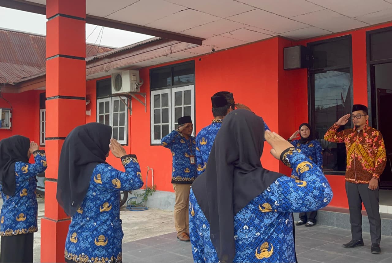 Foto: Bawaslu Bulungan Gelar Apel Peringatan Hari Lahir Pancasila Tahun 2026 di Kantor pada Senin (01/06)