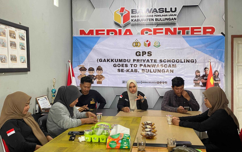 Kordiv PPPS saat memberikan arahan dalam pelaksanaan GPS goes to panwascam