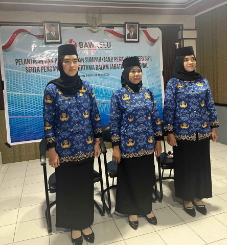 3 Staf Sekretariat Bawaslu Bulungan Ikuti Pelantikan PNS Bawaslu RI Tahun 2026