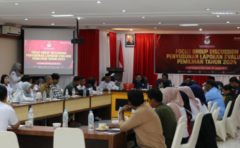 Foto: Suasa Forum Saat melakukan sesi Diskusi di kegiatan FGD KPU Bulungan