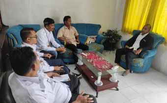 Foto: Ketua dan Anggota Bawaslu Bulungan saat melakukan koordinasi dengan Disdukcapil