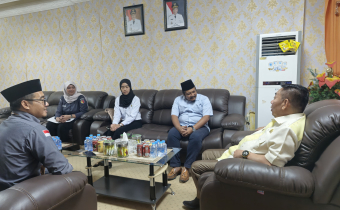 Foto: Bawaslu Bulungan saat Bercengkrama dengan Ketua DPRD Bulungan