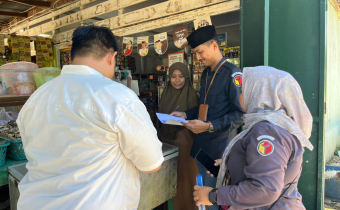 Anggota Bawaslu Bulungan Saat Melakukan Uji Petik Hasil Pemutakhiran Data Pemilih Berkelanjutan (PDPB), Triwulan ke-II tingkat Kabupaten Bulungan. Selasa (10/08) /foto: Humas Bawaslu Bulungan.