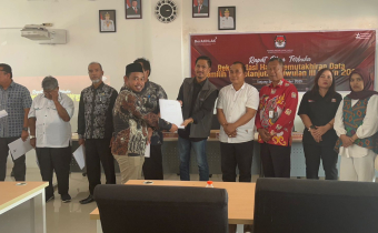 Bawaslu Bulungan mengikuti rapat pleno terbuka rekapitulasi daftar pemilih berkelanjutan (DPB) Triwulan III Tahun 2025 yang digelar Komisi Pemilihan Umum (KPU) Kabupaten Bulungan, pada Kamis (02/10)