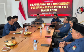 Foto: Bawaslu Bulungan lakukan koordinasi dengan KPU Kabuapten Bulungan jelang pelaksanaan pleno Pemutakhiran Data Pemilih Berkelanjutan (PDPB) Triwulan I Tahun 2026